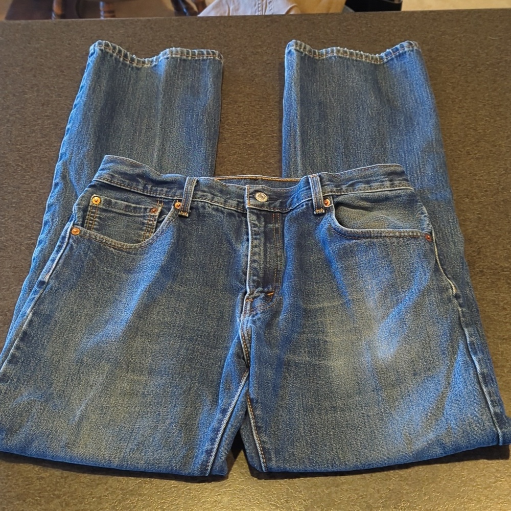 Distressed Levi's Style 517 - Picture 4 of 7